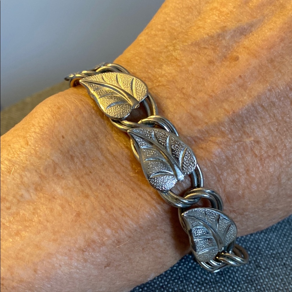 Vintage Silver Leaf Bracelet